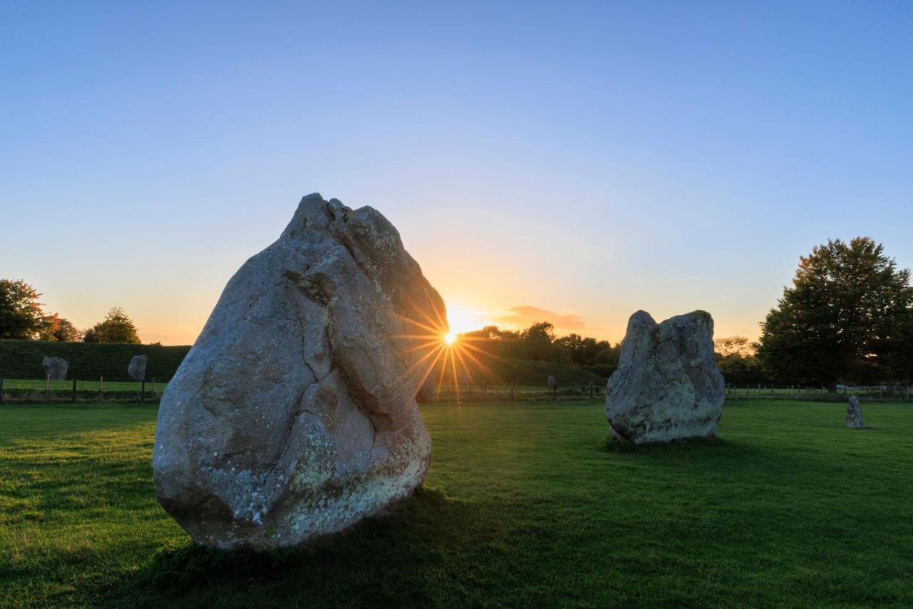 Villa The Farm At Avebury Marlborough Exterior foto