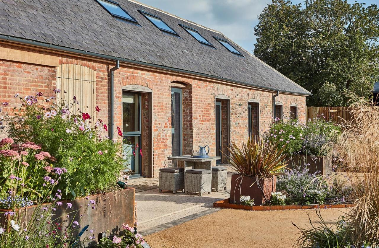 Villa The Farm At Avebury Marlborough Exterior foto